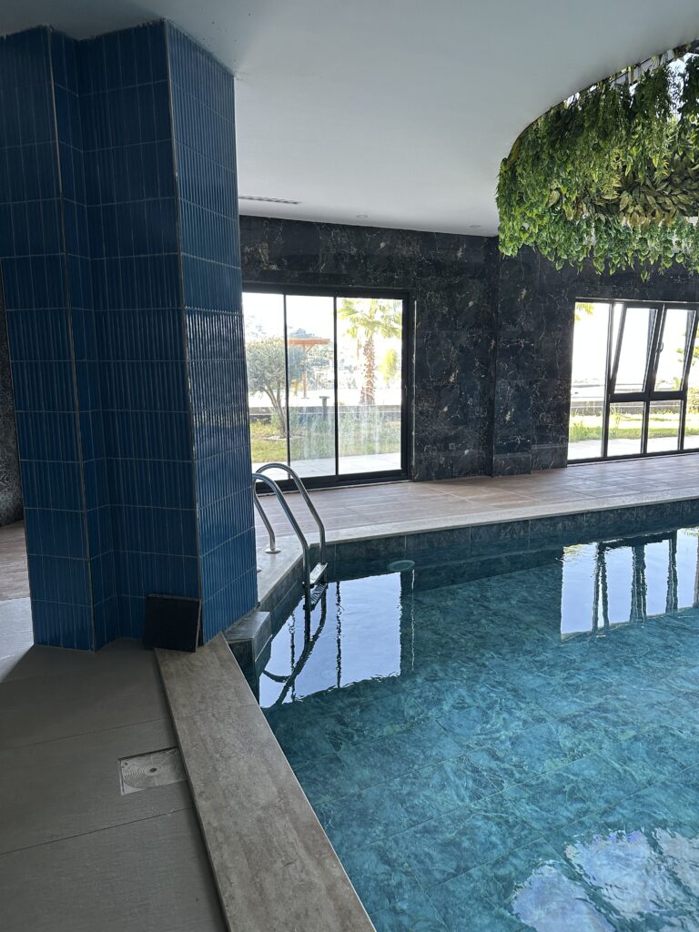 Casa Hills 1+1