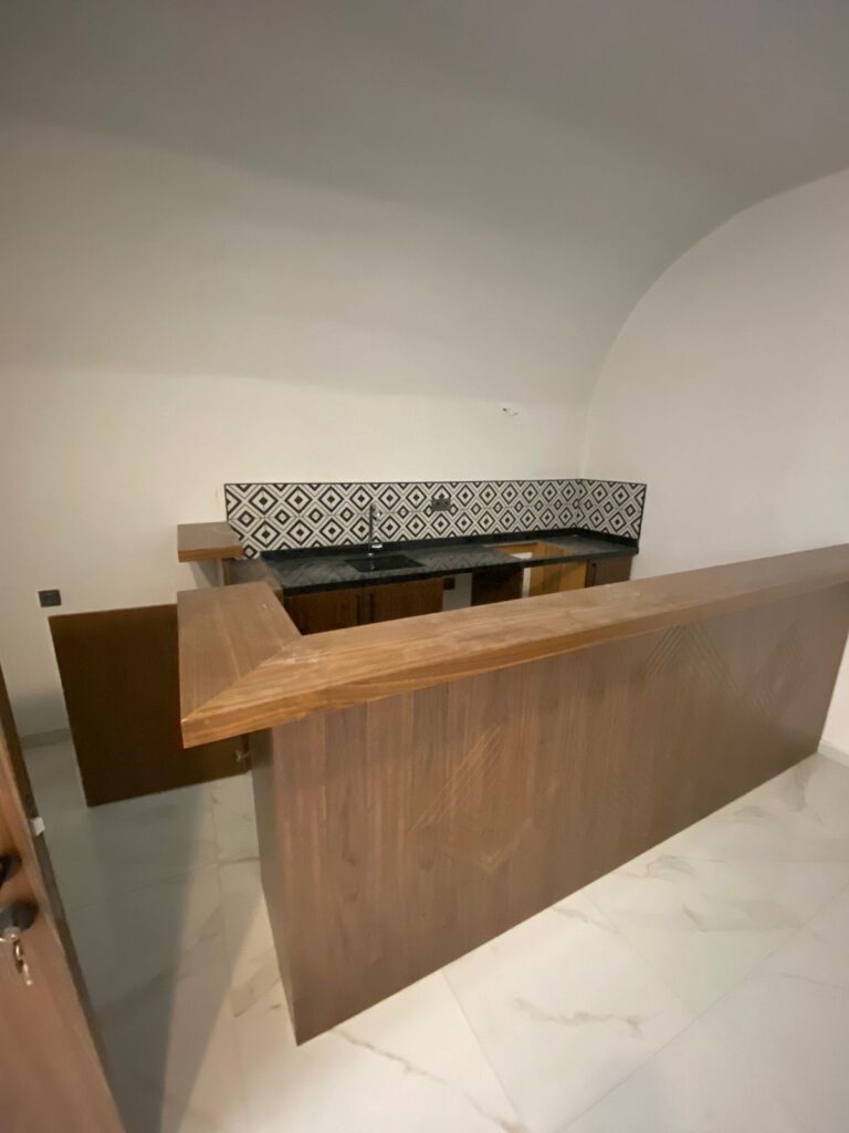 Квартира 1+1 с видом на море в жилом комплексе Travok Tower, район Махмутлар, Аланья