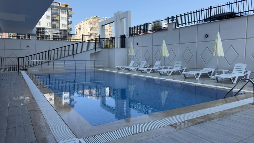 Продается просторная квартира 2+1 в элитном комплексе YAZAR  RESIDENCE, расположенном в живописном районе Каргыджак, Аланья