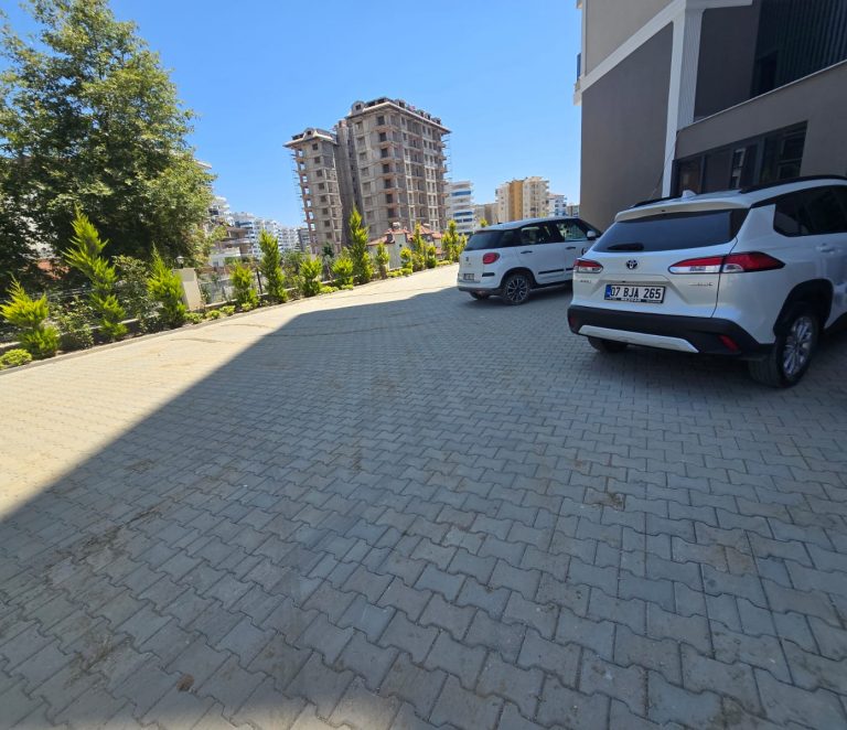 Квартира 1+1 с видом на море в жилом комплексе Travok Tower, район Махмутлар, Аланья