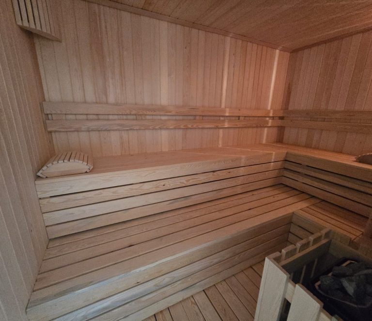 Квартира 1+1 с видом на море в жилом комплексе Travok Tower, район Махмутлар, Аланья