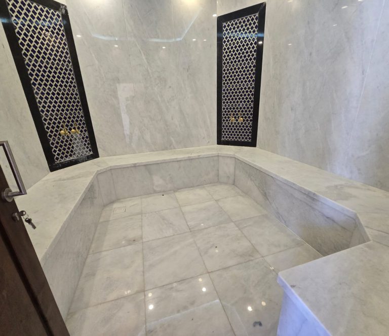 Квартира 1+1 с видом на море в жилом комплексе Travok Tower, район Махмутлар, Аланья
