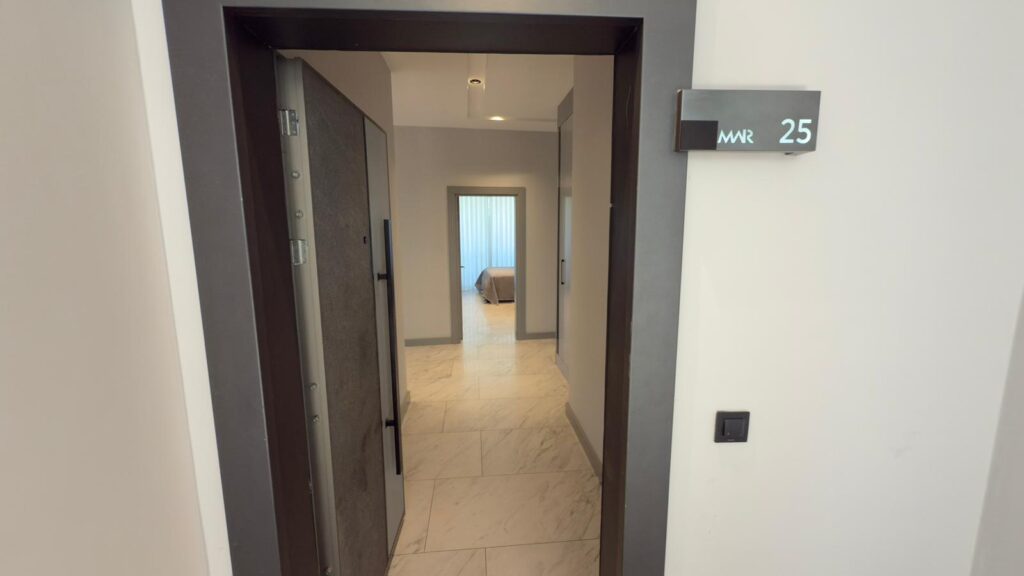 VIA MAR N25/B 2+1 287.000€