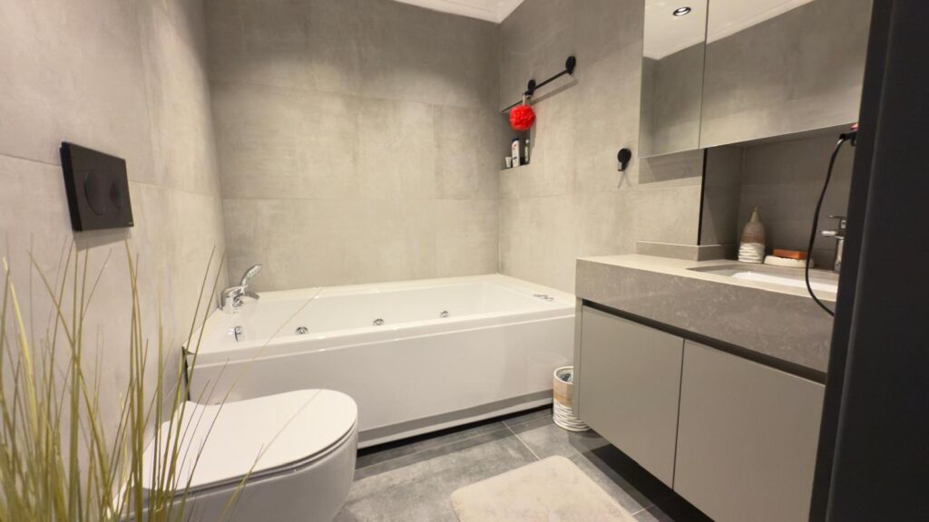 VIA MAR N51-52A 3+1 785.000€