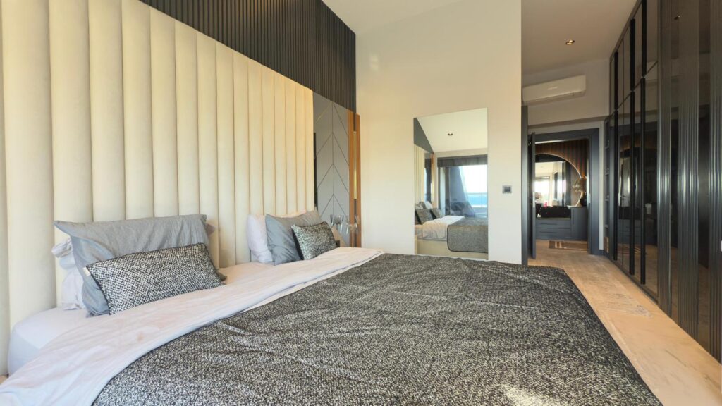 VIA MAR N51-52A 3+1 785.000€