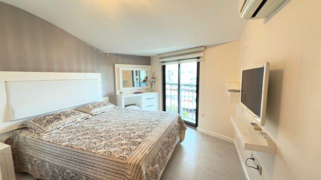 GRANADA 2+1 DUBLEX ESYALI 182.000€