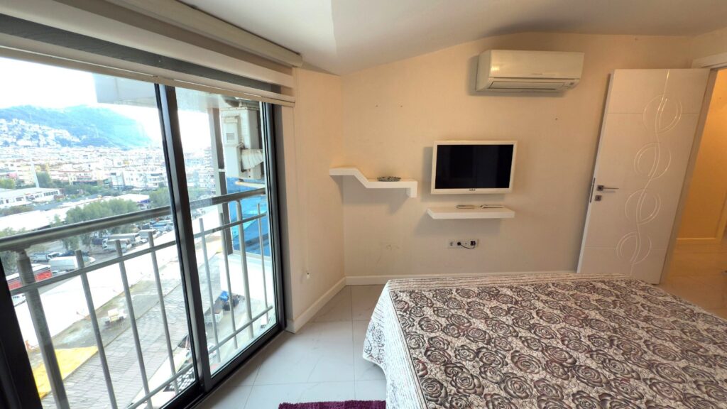 GRANADA 2+1 DUBLEX ESYALI 182.000€