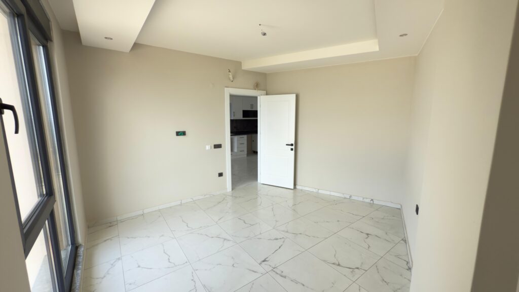 CORNER 1+1 ESYASIZ 90.000€