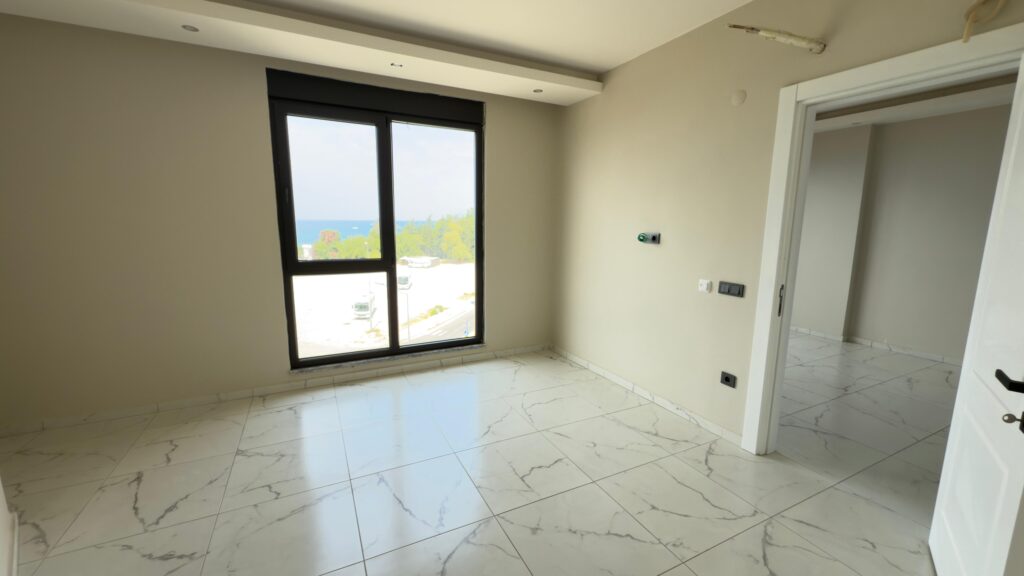 CORNER 1+1 ESYASIZ 90.000€