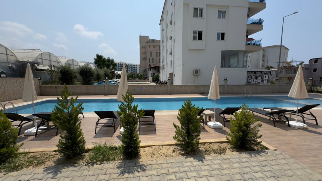 CORNER 1+1 ESYASIZ 90.000€