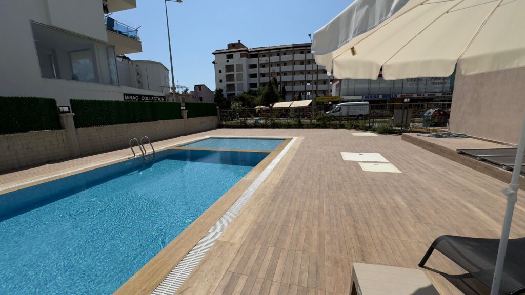 CORNER 1+1 ESYASIZ 90.000€