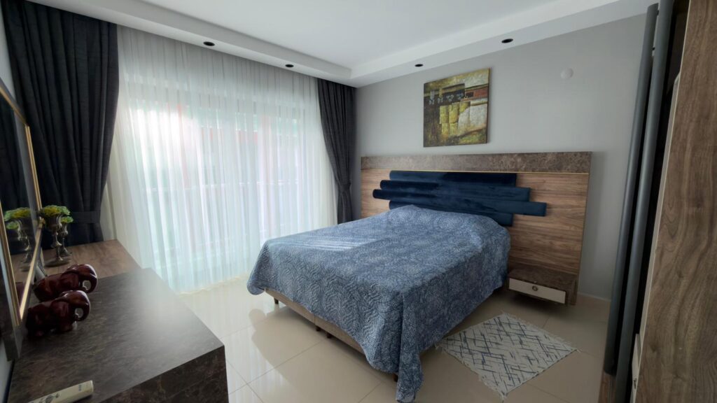 KONAK SEA SİDE 1+1 ESEALI 160.000€
