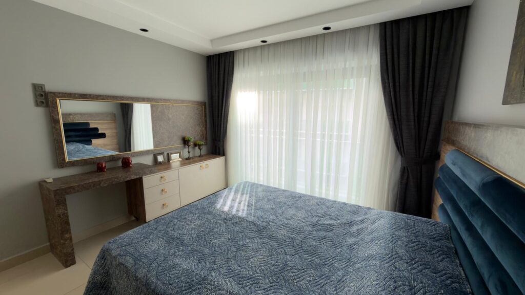 KONAK SEA SİDE 1+1 ESEALI 160.000€