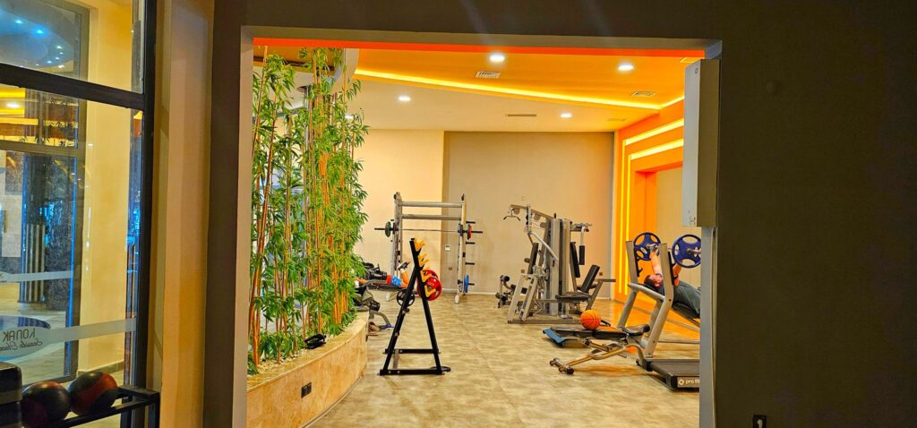 KONAK SEA SİDE 1+1 ESEALI 160.000€