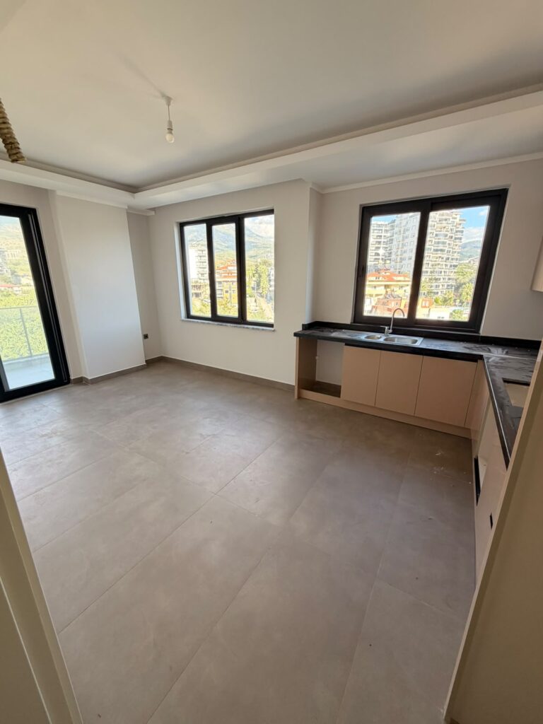 Угловая квартира 1+1, 60 м² в Yenisey Towers, Махмутлар